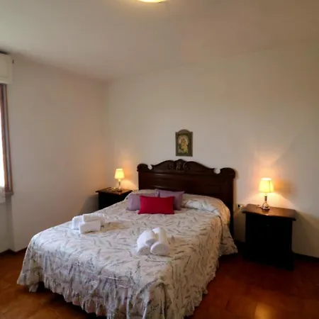 Maremma Holidays : La Casetta Di Meo Apartment