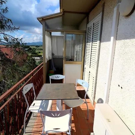 Maremma Holidays : La Casetta Di Meo Apartment
